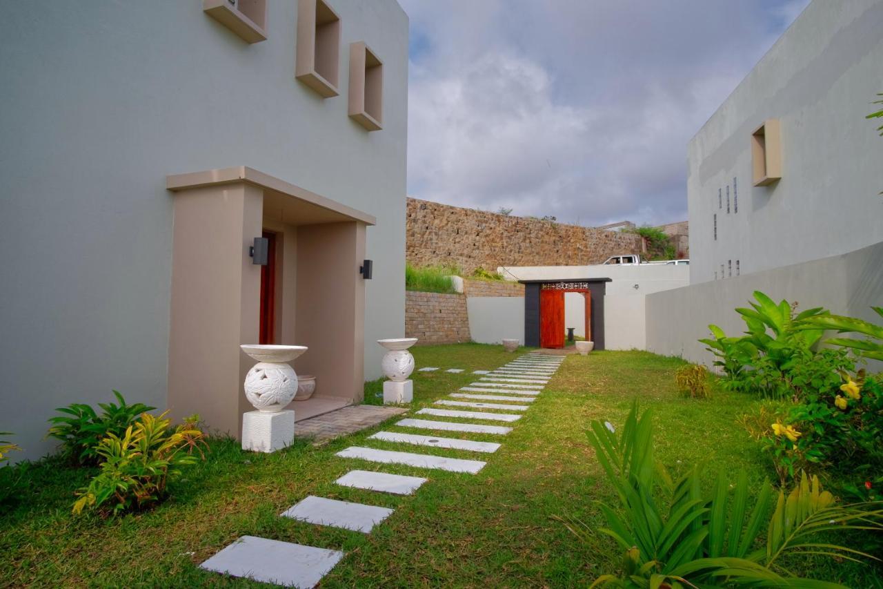 Villa Kintana Naka Hell-Ville Exteriör bild